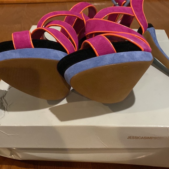 Brand New Jessica Simpson Suede Heels Evangela - Picture 3 of 4